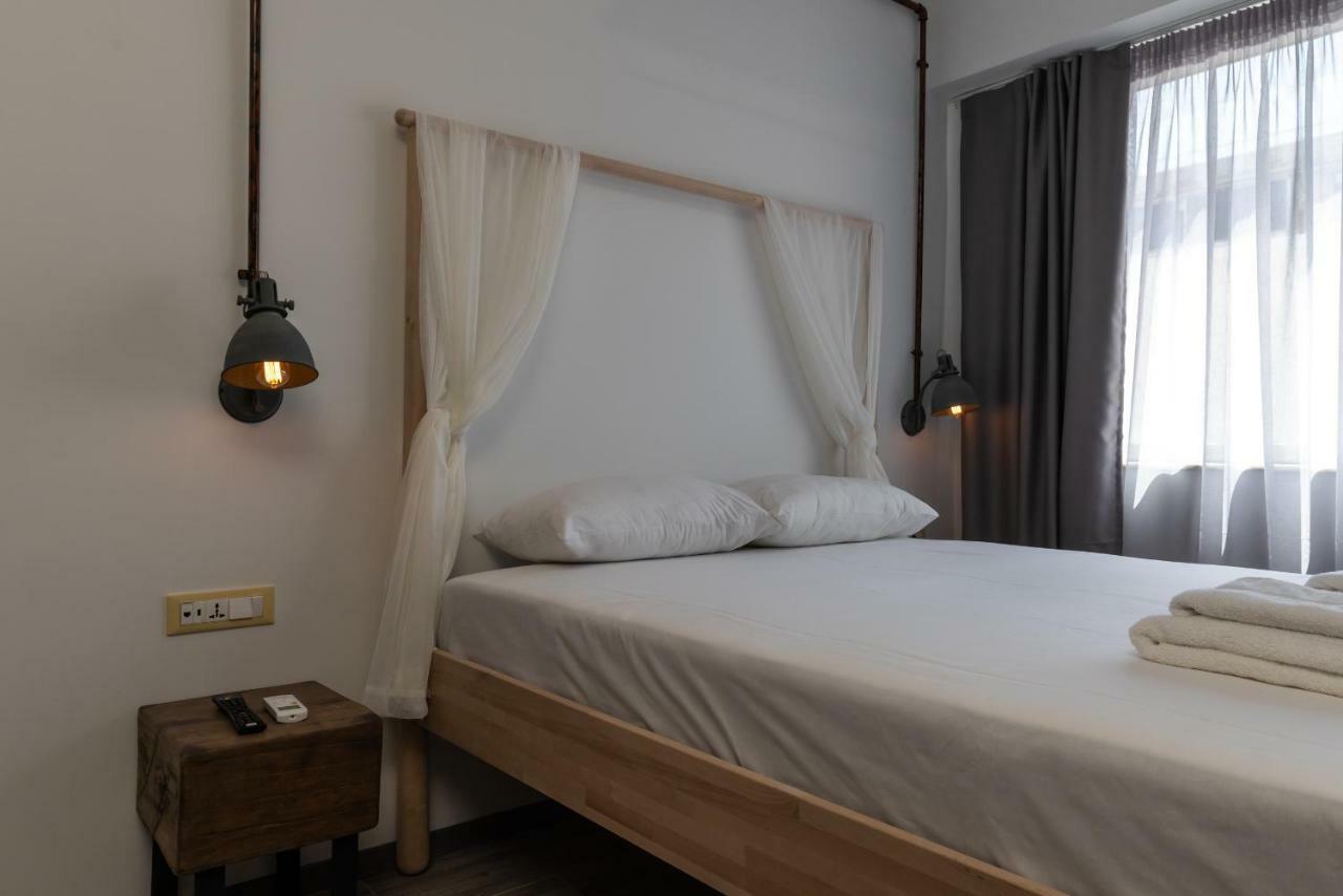 Superb Industrial Style Lodge Heart Of Athen Eksteriør bilde