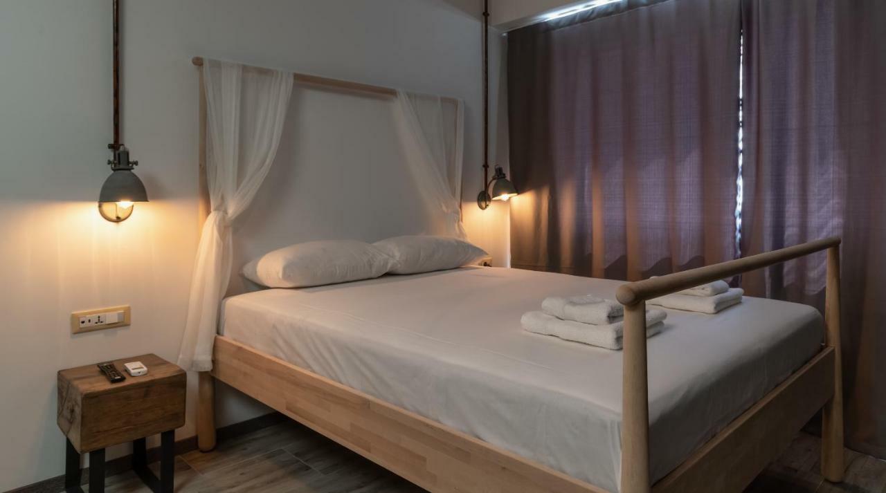 Superb Industrial Style Lodge Heart Of Athen Eksteriør bilde