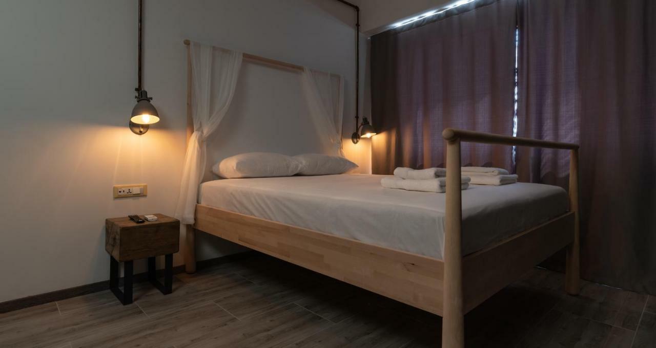 Superb Industrial Style Lodge Heart Of Athen Eksteriør bilde